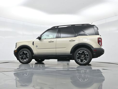 Used 2025 Ford Bronco Sport Outer Banks w/ Outer Banks Tech Package+ image 52