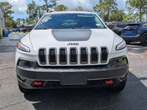Certified 2018 Jeep Cherokee Trailhawk w/ Comfort/Convenience Group AWD/4WD image 7