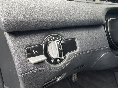 Used 2010 Mercedes-Benz CL 63 AMG w/ Distronic Plus Pkg image 31