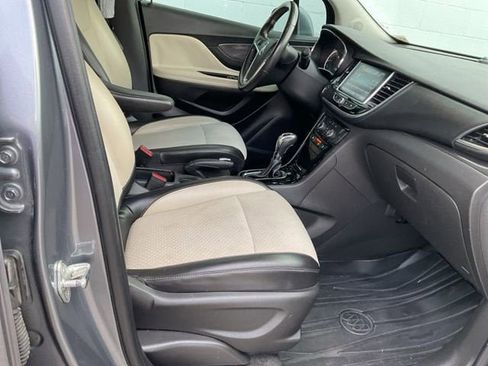 Used 2019 Buick Encore Preferred FWD image 15