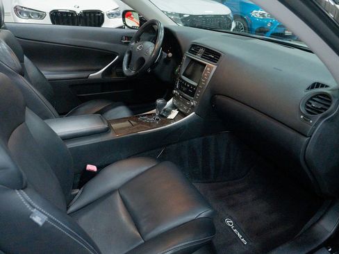 Used 2010 Lexus IS 250C image 26