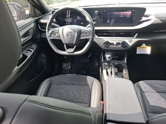 Used 2025 Buick Envista Preferred w/ Convenience I Package FWD image 8
