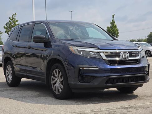 Used 2019 Honda Pilot LX image 2