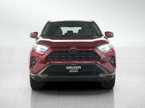 Used 2025 Toyota RAV4 XLE Premium w/ Weather Package AWD/4WD image 8