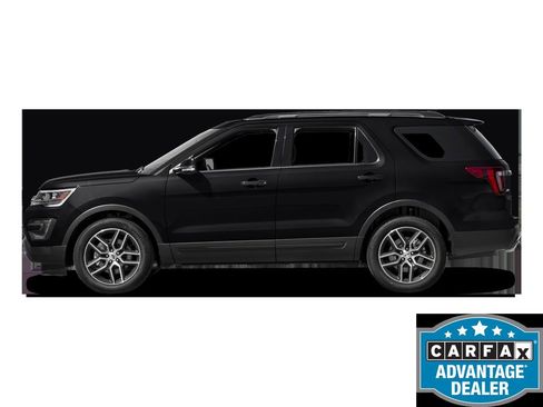Used 2017 Ford Explorer Sport w/ Equipment Group 401A AWD/4WD image 3