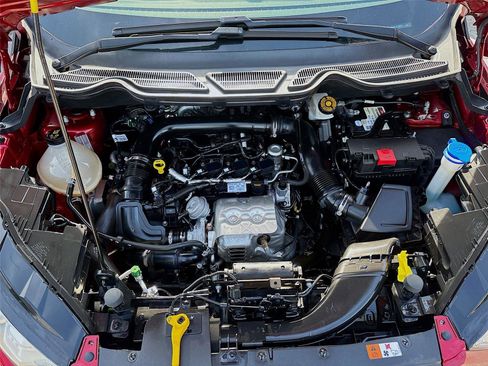 Used 2018 Ford EcoSport SE w/ SE Convenience Package image 31