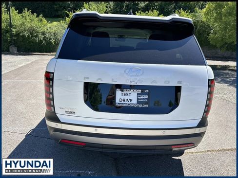 New 2026 Hyundai Palisade FWD Hybrid image 6