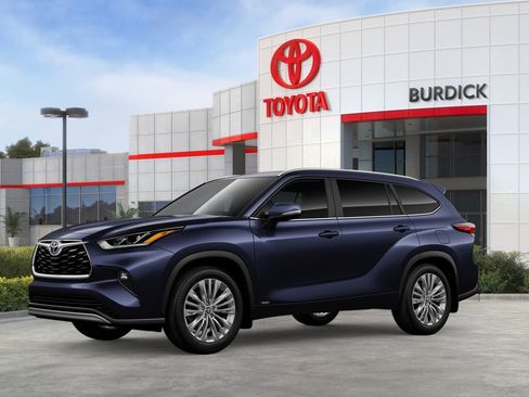 New 2026 Toyota Highlander Platinum AWD/4WD image 4