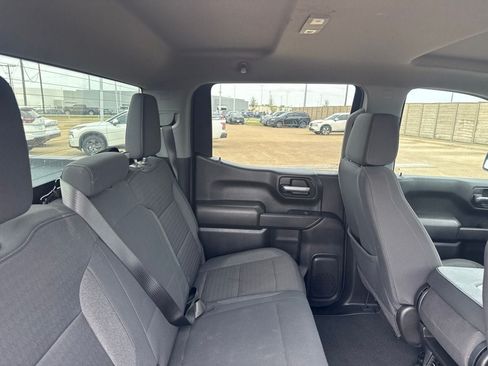 Used 2025 Chevrolet Silverado 1500 Custom RWD image 34