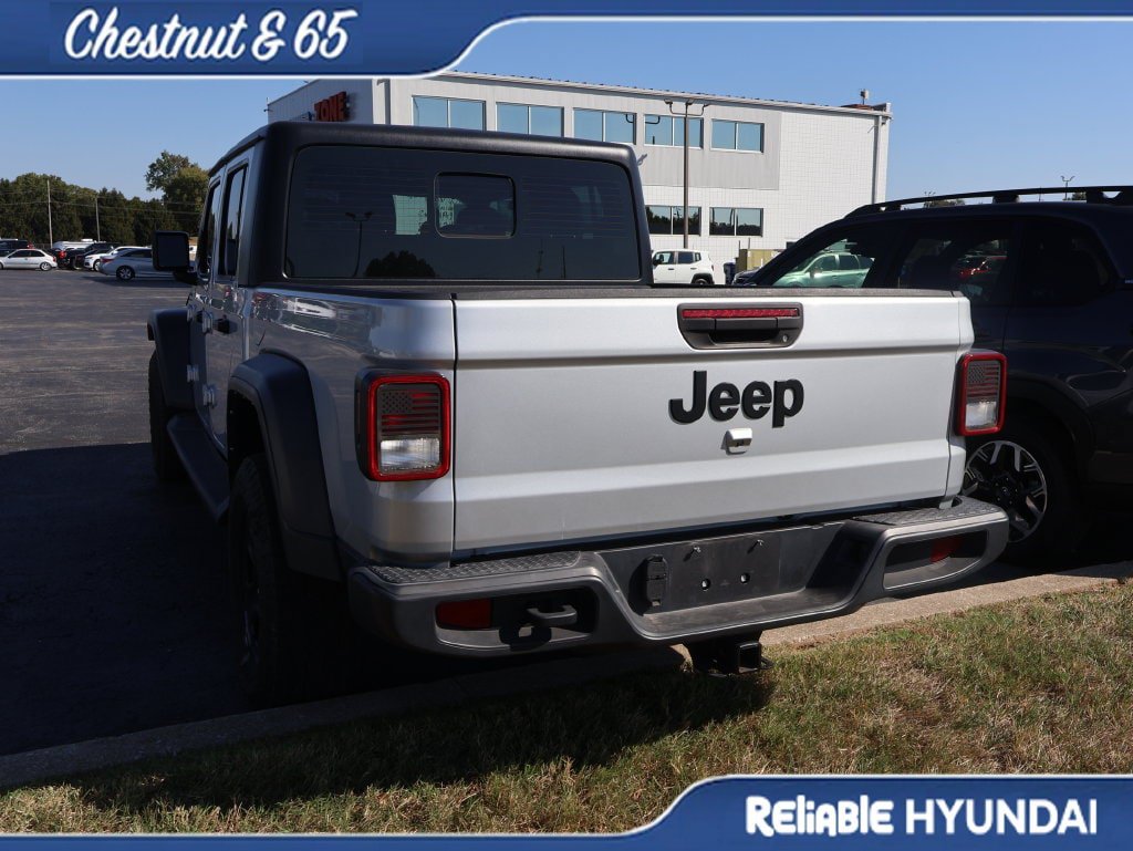 Used 2022 Jeep Gladiator Sport w/ Trailer Tow Package AWD/4WD image 17