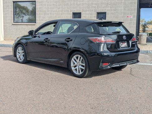 Used 2014 Lexus CT 200h image 4