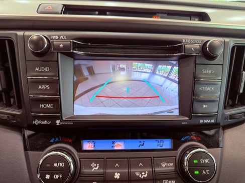 Used 2016 Toyota RAV4 XLE image 21