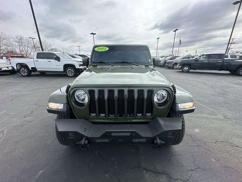 Used 2021 Jeep Wrangler Unlimited Sahara image 27
