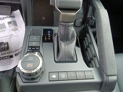 New 2026 Toyota Tacoma Limited AWD/4WD image 23