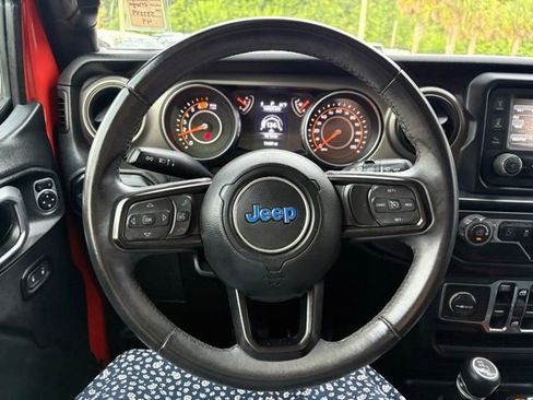 Used 2019 Jeep Wrangler Unlimited Sport S AWD/4WD image 13