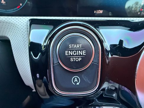 Used 2020 Mercedes-Benz CLA 250 4MATIC image 19