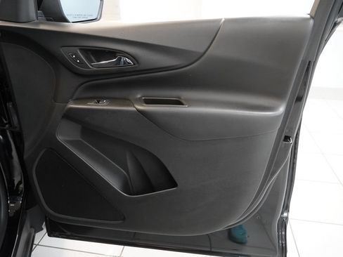 Used 2023 Chevrolet Equinox LT FWD image 34