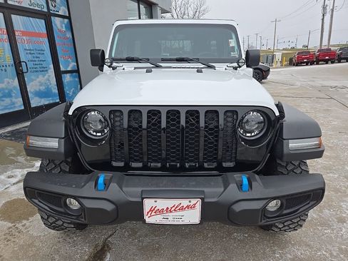 Used 2023 Jeep Wrangler Unlimited AWD/4WD image 15
