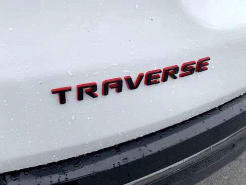 Used 2019 Chevrolet Traverse Premier w/ Redline Edition image 10