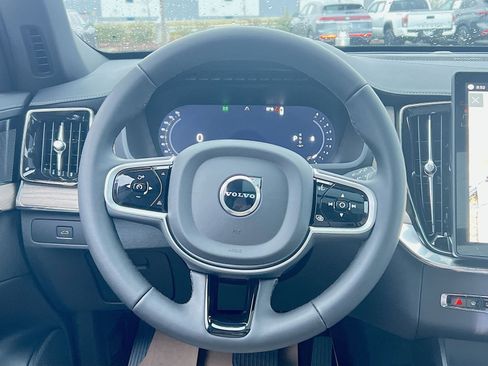 New 2026 Volvo XC90 B6 Ultra image 16