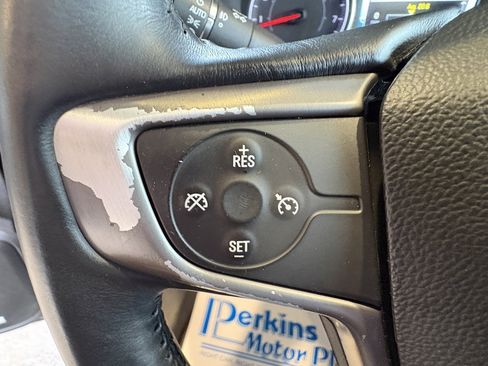 Used 2017 GMC Acadia SLE w/ Driver Alert Package I image 13