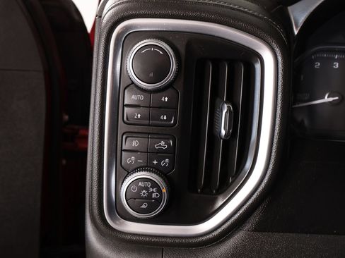 Used 2019 GMC Sierra 1500 Denali AWD/4WD image 8
