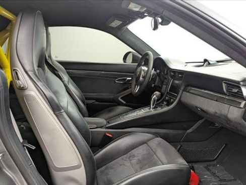 Used 2015 Porsche 911 GT3 RWD image 16