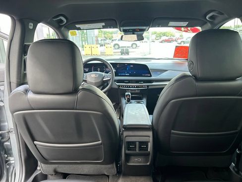 Used 2024 Cadillac XT4 Sport FWD image 26