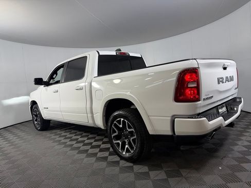 Used 2025 RAM 1500 Laramie w/ Sport Appearance Package AWD/4WD image 9