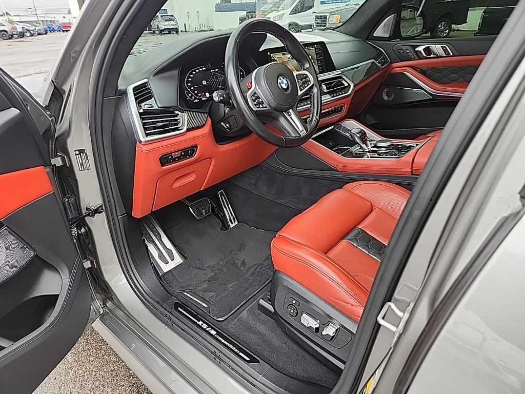 Used 2023 BMW X5 M w/ Competition Package AWD/4WD image 31