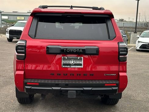 New 2025 Toyota 4Runner Platinum image 7