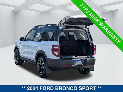 Certified 2024 Ford Bronco Sport Outer Banks AWD/4WD image 14