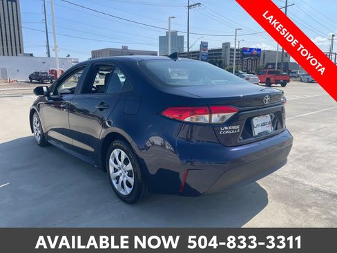 Used 2024 Toyota Corolla LE FWD image 3