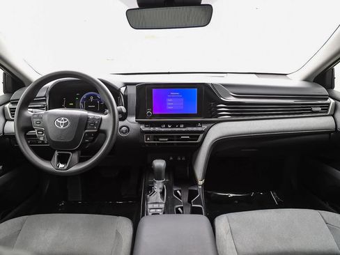 Certified 2025 Toyota Camry LE w/ Convenience Package image 13