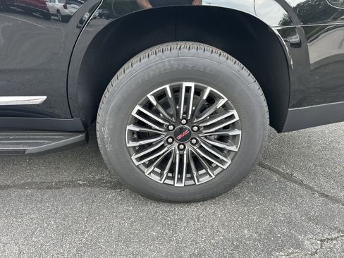 New 2026 GMC Yukon Elevation w/ Elevation Premium Package AWD/4WD image 6
