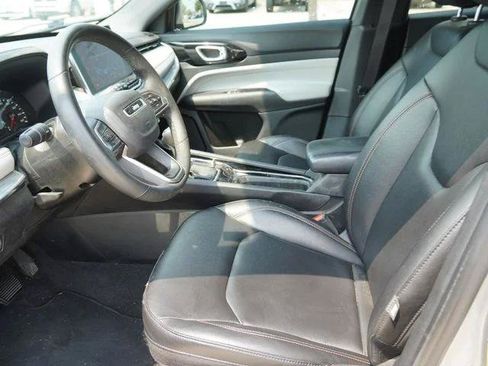 Certified 2024 Jeep Compass Limited AWD/4WD image 15