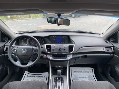 Used 2013 Honda Accord EX image 25