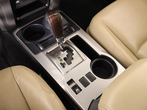 Used 2022 Toyota 4Runner Limited image 9