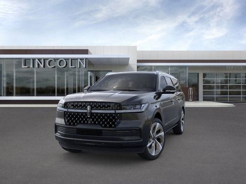New 2026 Lincoln Navigator L Black Label image 3