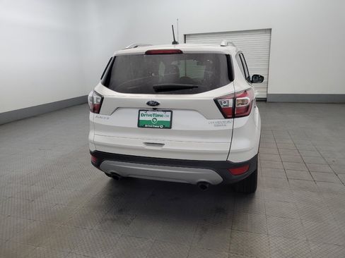 Used 2017 Ford Escape Titanium FWD image 7