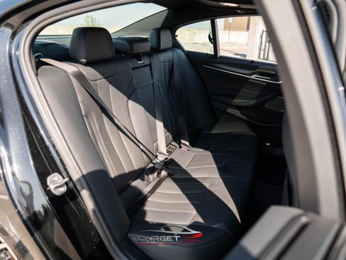 Used 2022 BMW 540i xDrive xDrive w/ M Sport Package image 11