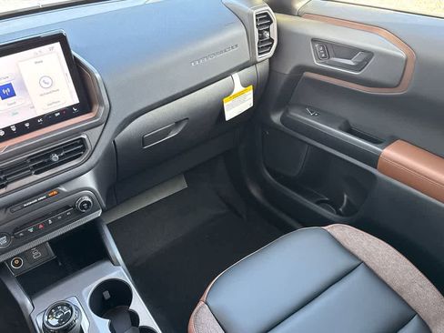 New 2025 Ford Bronco Sport Outer Banks AWD/4WD image 20