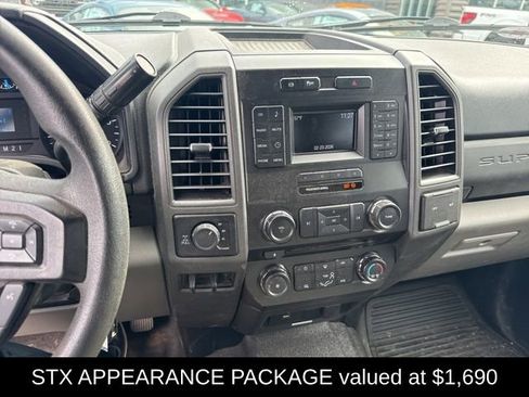 Used 2017 Ford F250 XL w/ STX Appearance Package image 4