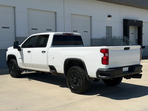 Used 2020 Chevrolet Silverado 2500 W/T w/ WT Convenience Package AWD/4WD image 4