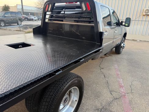 Used 2014 GMC Sierra 3500 Denali image 43