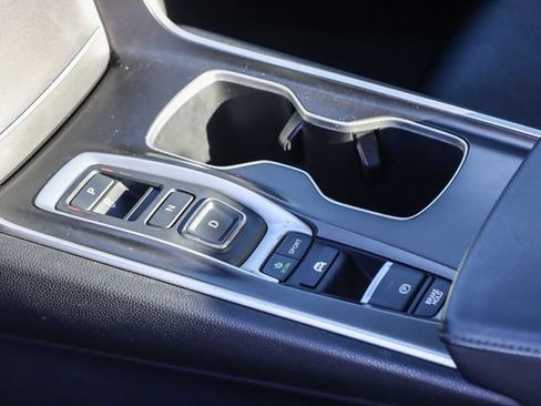 Used 2022 Honda Accord Hybrid image 21