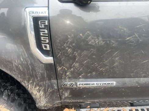 Used 2017 Ford F250 Lariat w/ Tow Technology Bundle image 6