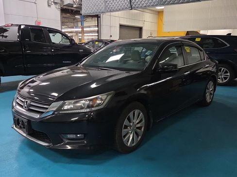 Used 2014 Honda Accord EX image 1