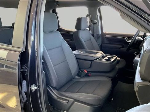 Used 2023 Chevrolet Silverado 1500 LT AWD/4WD image 19