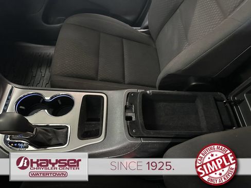 Used 2021 Jeep Grand Cherokee Freedom Edition AWD/4WD image 30